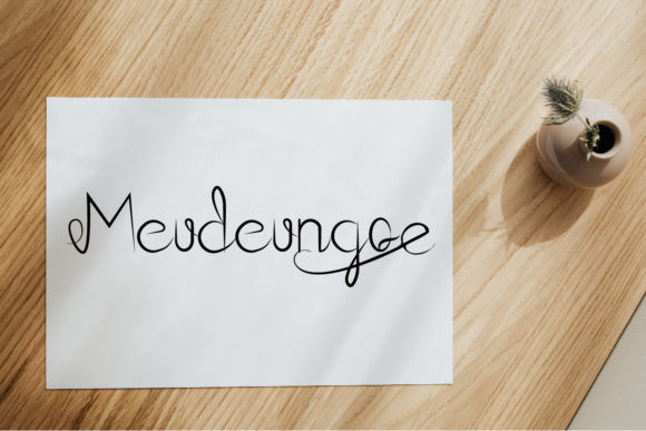 Meudeungoe: A Delicate Calligraphy Font for Elegant Campaigns